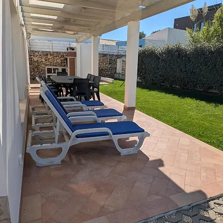 Casa Do Tonel بيت للعطل